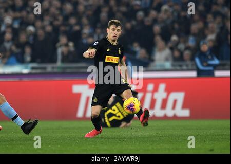 Nicolò barella (Inter) in azione durante SS Lazio vs FC Internazionale, Roma, Italia, 16 Feb 2020, Campionato italiano di calcio Foto Stock