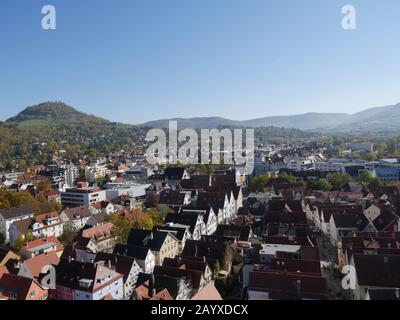 Reutlingen, Germania: Vista sul centro della città e sul monte Achalm Foto Stock