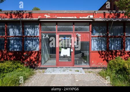 Landsarkivet per Sjælland, Lolland-Falster og Bornholm, passaggio lungo Florsgade, progettato da Eva & Niels Koppel, 1967; Copenaghen, Danimarca Foto Stock