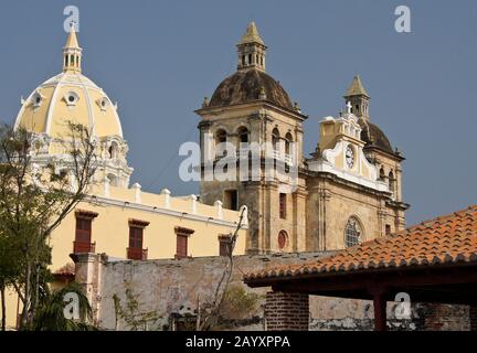 Iglesia de San Pedro Claver nella città vecchia (città murata) di Cartagena, Colombia Foto Stock