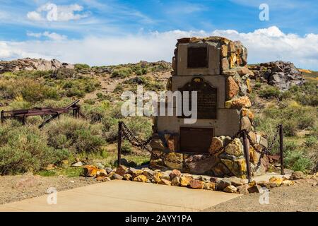 Bodie, California, Stati Uniti - 03 Giugno 2015: Città Fantasma, Bodie States Historic Park. Scheda informativa sulla città di Bodie.Abandoned artefatto. Foto Stock