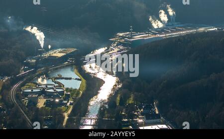 , Fotografia aerea, Fiume Lenne retroilluminato, impianto fognario Iserlohn-Letmahe, Hagen, zona della Ruhr, Renania Settentrionale-Vestfalia, Germania, DE, Europa, Fiume Lenne, Foto Stock