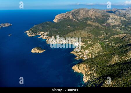 Veduta aerea, vista locale Sant Elm, paesaggio costiero, Andratx, Europa, Isole Baleari, Spagna, ES, Espana, isola di roccia, immobiliare, isola, costa, co Foto Stock