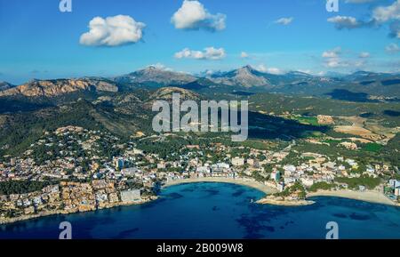 Vista aerea, Playa Peguera, spiaggia e complessi alberghieri, montagne Tramuntana, Paguera, Mallorca, Europa, Isole Baleari, Spagna, Calvià, ES, Espana, l Foto Stock