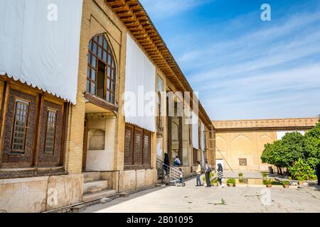 Interni dell'Arg di Karim Khan, o Cittadella di Karim Khan, costruiti come parte di un complesso durante la dinastia Zand da Karim Khan. È rettangolare in shap Foto Stock