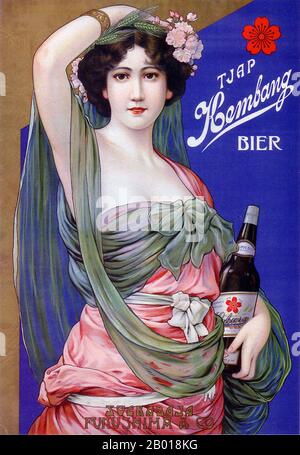 Giappone: Poster pubblicitario per Kembang (Sakura Export) birra, c.. 1912-1916. Una donna europea pubblicizza la birra Kembang (Sakura export) apparentemente rivolta a un mercato europeo (o espatriato) - forse una società mista olandese con sede nelle Indie orientali olandesi (Surabaya, Indonesia). Foto Stock