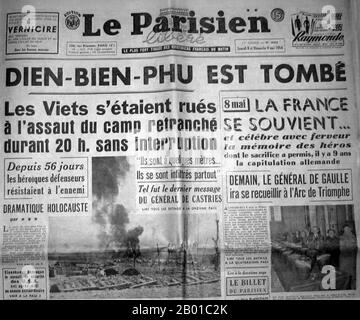 Vietnam/Francia: 'Dien Bien Phu è caduto', prima pagina di 'le Parisien', 8-9 maggio 1954. L'importante battaglia di Dien Bien Phu fu combattuta tra il Việt Minh (guidato dal generale Vo Nguyen Giap) e l'Unione francese (guidata dal generale Henri Navarre). L'assedio della guarnigione francese durò cinquantasette giorni, dalle 5:30 del 13 marzo alle 5:30 del 7 maggio 1954. L'avamposto meridionale o la base del fuoco del campo, Isabelle, non seguì l'ordine del cessate il fuoco e combatté fino al giorno successivo alle 01:00, poche ore prima della lunga conferenza indochina del meeting di Ginevra. Foto Stock