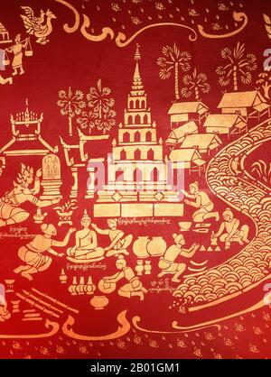 Thailandia: Murales nel viharn principale, Wat Chiang Man, Chiang mai. Wat Chiang Man (Chiang Mun) è stato costruito nel 1297 e si pensa che sia il tempio più antico di Chiang mai. Fu costruito sul posto che era stato usato dal re Mangrai come campo durante la costruzione della sua nuova capitale Chiang mai. Chiang mai (che significa "città nuova"), a volte scritta come "Chiengmai" o "Chiangmai", è la città più grande e culturalmente significativa del nord della Thailandia. Re Mengrai fondò la città di Chiang mai nel 1296, e successe a Chiang Rai come capitale del regno Lanna. Foto Stock