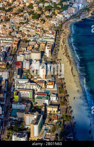 Hotel sulla spiaggia di Cala Millor, 09.01.2020, vista aerea, Spagna, Isole Baleari, Maiorca, Cala Millor Foto Stock