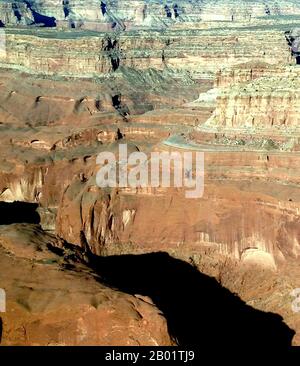 Veduta aerea Del Lago Powell Reservoir nella Glen Canyon National Recreation Area Foto Stock