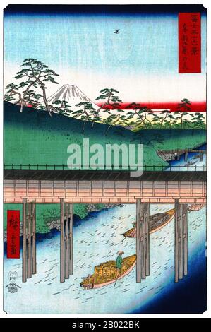 Trentasei Viste del Monte Fuji (in giapponese: 富士三十六景; Fuji Sanjū-Rokkei) è il titolo di due serie di stampe in legno realizzate dall'artista giapponese ukiyo-e Andō Hiroshige, raffiguranti il Monte Fuji in diverse stagioni e condizioni meteorologiche da una varietà di luoghi e distanze differenti. La serie 1852 è orientata in orizzontale; la serie 1858 è orientata in verticale. Utagawa Hiroshige (歌川 広重, 1797 – 12 ottobre 1858) è stato un . È stato anche chiamato Andō Hiroshige (安藤 広重) (una combinazione irregolare di nome di famiglia e. Foto Stock