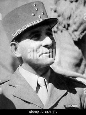 Dopo aver combattuto nella Prima guerra mondiale e nella seconda guerra del Rif (Seconda guerra marocchina), l'aristocratico de Tassigny (soprannome: 'ROI Jean') era un eroe dei francesi liberi nella seconda guerra mondiale In seguito comandò le truppe francesi a Indocina durante La Prima guerra di Indocina. Vinse tre grandi vittorie a Vinh Yen, Mao Khe e Yen Cu ha e difese con successo il nord del paese contro il Viet Minh, ma il suo unico figlio, Bernard de Lattre de Tassigny, fu ucciso in azione durante la guerra alla battaglia per Nam Dinh. Nel 1951, la malattia costrinse de Lattre de Tassigny a tornare a Parigi dove morì di cancro; Foto Stock