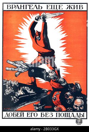 La Rivoluzione russa è il termine collettivo di una serie di rivoluzioni in Russia nel 1917, che smantellò l'autocrazia Tsarista e portò alla creazione della SFr russa (Repubblica socialista federativa sovietica russa). Lo zar fu costretto ad abdicare e il vecchio regime fu sostituito da un governo provvisorio durante la prima rivoluzione del febbraio 1917 (marzo nel calendario gregoriano; il vecchio calendario Giuliano era in uso in Russia all'epoca). Nella seconda rivoluzione, nel mese di ottobre, il governo Provvisorio è stato rimosso e sostituito con un governo bolscevico (comunista). Foto Stock