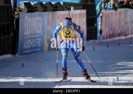 Anterselva (BZ), Italia, 18 Feb 2020, dorothea wierer (ita) sul traguardo durante la Coppa del mondo IBU Biathlon 2020 - 15 Km Individuale Donne - Biathlon - credito: LPS/Luca Tedeschi/Alamy Live News Foto Stock