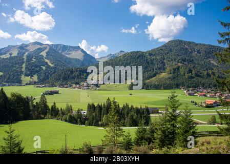 Catena montuosa Karwendel in Achenkirch in Tirolo / Austria Foto Stock