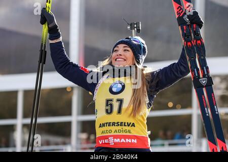 Anterselva (BZ), Italia, 18 Feb 2020, la felicità di dorothea wierer (ita) durante la IBU World Cup Biathlon 2020 - 15 Km Individuale Donne - Biathlon - credito: LPS/Luca Tedeschi/Alamy Live News Foto Stock