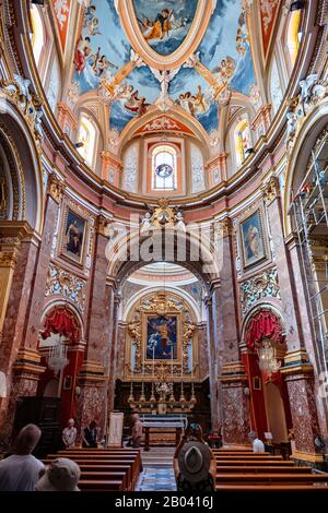 Malta, città di Mdina, chiesa carmelitana interiore - Chiesa dell'Annunciazione, 17th secolo chiesa barocca del Priorato Di Nostra Signora del Monte Carmelo Foto Stock