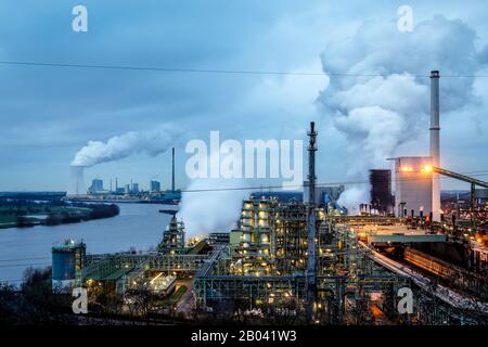 Duisburg, Ruhr Area, Renania Settentrionale-Vestfalia, Germania - Thyssen-Krupp Steel Europe, KBS coking Plant Schwelgern am Rhein a Duisburg-Marxloh, al bac Foto Stock