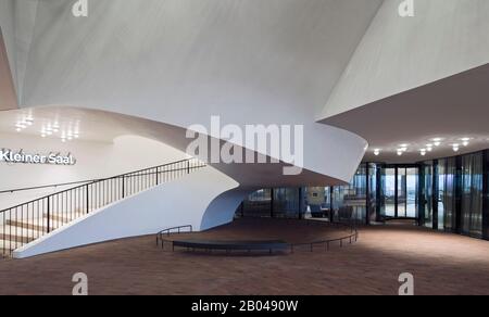 Amburgo, Elbphilharmonie, Entwurf Herzog & De Meuron, Erbaut 2007-2016, Plaza, Aufgang Zum Großen Saal Foto Stock