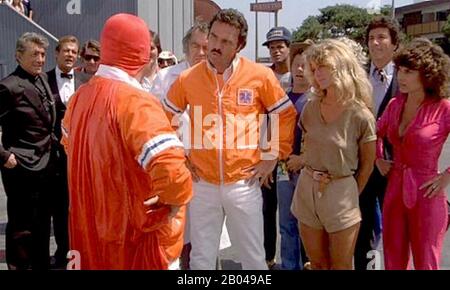 Il CANNONBALL ESEGUE 1981 20th Century Fox film con Burt Reynolds e Farrah Fawcett Foto Stock