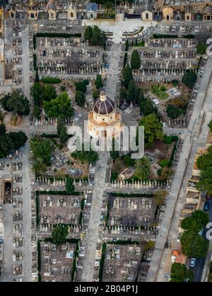 Foto aerea, Cementeri de Palma, cimitero centrale, Palma, Mallorca, Spagna, Europa, Isole Baleari, luogo di sepoltura, Camí de Jesús, ES, Empresa Funeràri Foto Stock