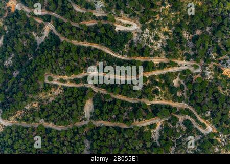 Foto aerea, strada a serpentina, Port de Valldemossa, Valldemossa, Mallorca, Isole Baleari, Spagna, Europa, ES, Espana, forme paesaggistiche, foto aerea, Foto Stock