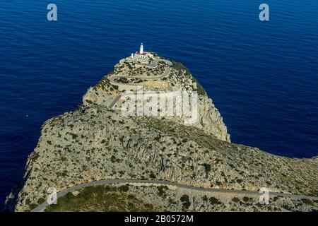 Foto aerea, penisola di Cap Formentor, Far de Formentor, faro, Pollença, Maiorca, Isole Baleari, Spagna, Europa, piattaforma di osservazione, Baleari i Foto Stock