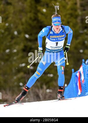 Lukas hofer (ita) durante il Campionato Mondiale IBU Biathlon 2020 - uomini 10 Km Sprint, Anterselva (BZ), Italia, 15 Feb 2020, Winter Sports Biathlon Foto Stock