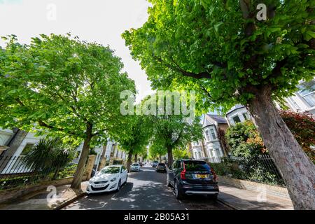 Richmond, Apr 30: Vista soleggiata del bellissimo paesaggio urbano su Apr 30, 2015 a Richmond, Regno Unito Foto Stock