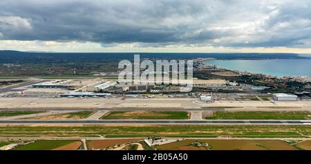 Foto aerea, Aeroport de Palma, Aeroporto Palma de Mallorca, Baia di Palma, Palma, Isole Baleari, Spagna, Europa, Maiorca, Badia de Palma, Baleari i Foto Stock