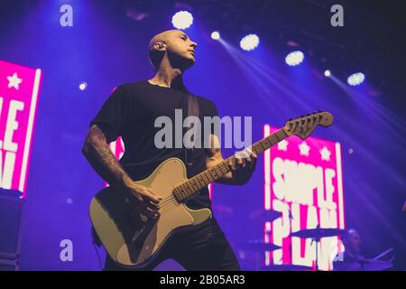 Jeff Stinco guida chitarrista da Simple Plan, live al o2 victoria warehouse manchester uk, 13 febbraio 2020 Foto Stock