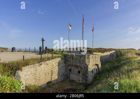 Museo all'aperto con bunker della 2nd Guerra Mondiale, Museo del Memoriale della Battaglia dell'Atlantico, Camaret-sur-Mer, Dipartimento Finistere, Francia Foto Stock