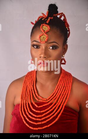 Un bel Benin Bride da Edo Stato Nigeria Foto Stock