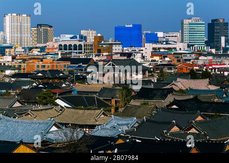 Nel maggio 2012, Jeonju è stata scelta come Città creative per la Gastronomia come parte della rete Città creative dell'UNESCO. Foto Stock