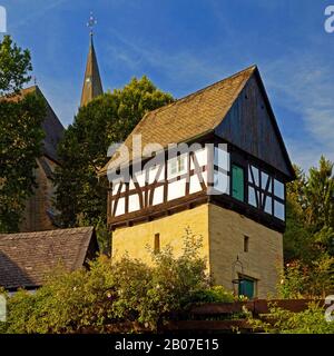 Magazzino del 16th secolo, edificio più antico di Assinghausen, Germania, Renania Settentrionale-Vestfalia, Sauerland, Olsberg Foto Stock