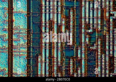 Superficie di un microchip, immagine a contrasto di interferenza differenziale, wafer di silicio Foto Stock