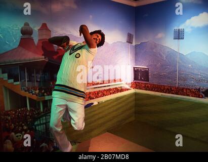 Cera figura o statua del cricketer indiano Kapil Dev nel madame tussauds di Delhi Foto Stock