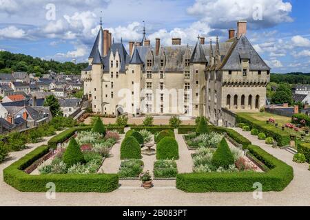 Francia, Indre et Loire, Loire Anjou Touraine Parco Naturale Regionale, Valle della Loira elencati come Patrimonio Mondiale dall'UNESCO, Langeais, Chateau de Langeais Par Foto Stock