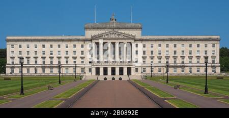 Gli edifici del Parlamento europeo (aka come Stormont) a Belfast, Regno Unito Foto Stock