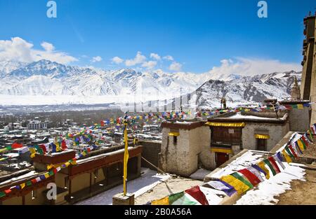 Veduta aerea di Leh Ladakh. Himalaya. India Foto Stock