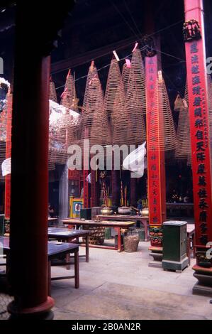 VIETNAM, HO CHI MINH CITY (SAIGON), CHINATOWN, THIEN HAU PAGODA Foto Stock