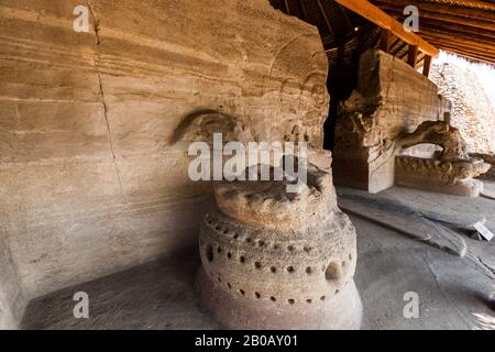 Scultura animale, Casa dei guerrieri Aquila, il Tempio Guerriero, Tempio i, sito archeologico di Malinalco, Stato del Messico, Messico, America Centrale Foto Stock