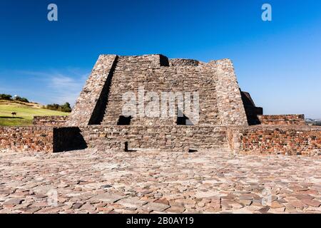 Tempio di Quetzalcoatl, sito archeologico di Calixtlahuaca, stato del Messico, Messico, America Centrale Foto Stock