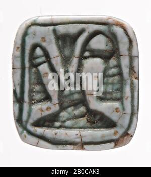 Placca, quadrato, scarabeo, 15 pezzi, motivo vegetale, sigillo, placca, faienza, 1,1 cm, Egitto Foto Stock
