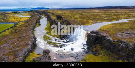Panorama aereo delle cascate di Oxarafoss in Islanda Foto Stock