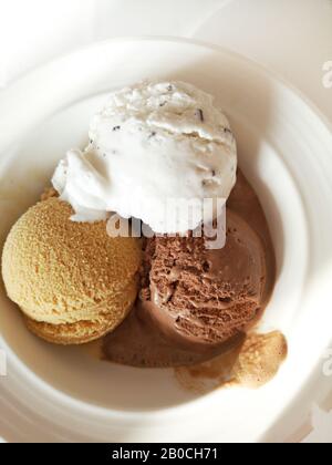Delizioso gelato a spicchio bianco Foto Stock