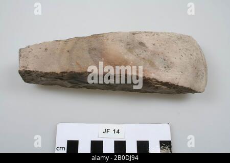 Ascia lucidata, ascia, pietra, selce, 3,5 x 6 x 16,8 cm, preistorica, Danimarca, sconosciuta, sconosciuta Foto Stock