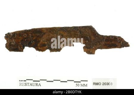 Paesi Bassi Medioevo, parte di coltello, ferro, 9.1 x 2.1 cm, x, Paesi Bassi, Utrecht, Wijk bij Duurstede, Wijk bij Duurstede, Dorestad Foto Stock