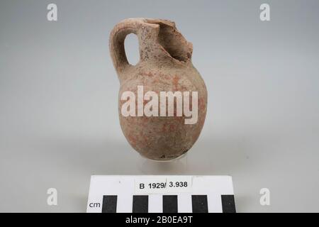 Brocca, terracotta, h: 11 cm, diam: 6,9 cm, br: 7,8 cm, Israele Foto Stock