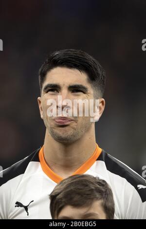 Carlos Soler (Valencia CF) durante la Uefa Champions League Round di 16 partite tra Atalanta 4-1 Valencia CF allo stadio Giuseppe Meazza il 19 febbraio 2020 a Milano, Italia. (Foto di Maurizio Borsari/AFLO) Foto Stock